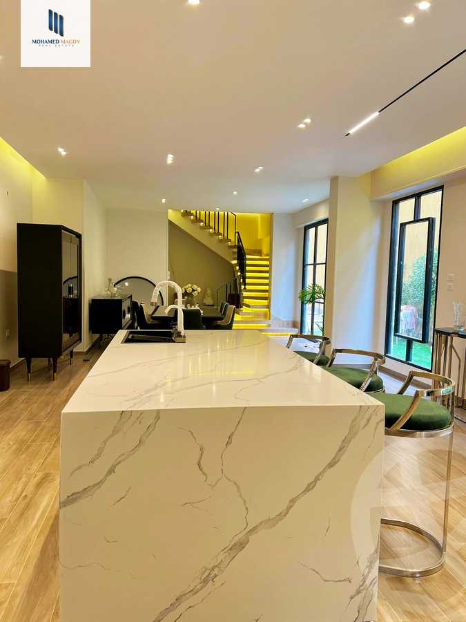 https://aqarmap.com.eg/en/listing/5692387-for-sale-cairo-6th-of-october-featured-neighborhood-fourth-touristic-village-mahmoud-sami-el-baroudi-st