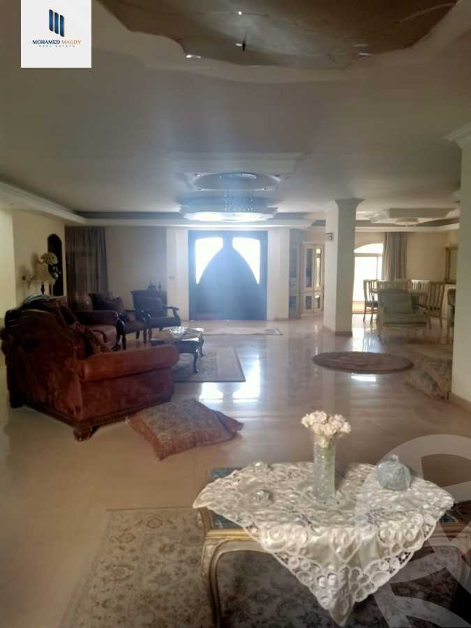 https://aqarmap.com.eg/en/listing/5692549-for-sale-cairo-el-sheikh-zayed-city-compounds-el-yasmeen-compound
