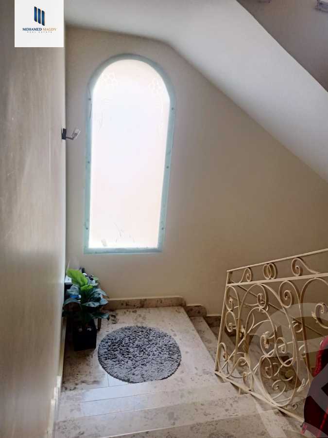https://aqarmap.com.eg/en/listing/5692549-for-sale-cairo-el-sheikh-zayed-city-compounds-el-yasmeen-compound
