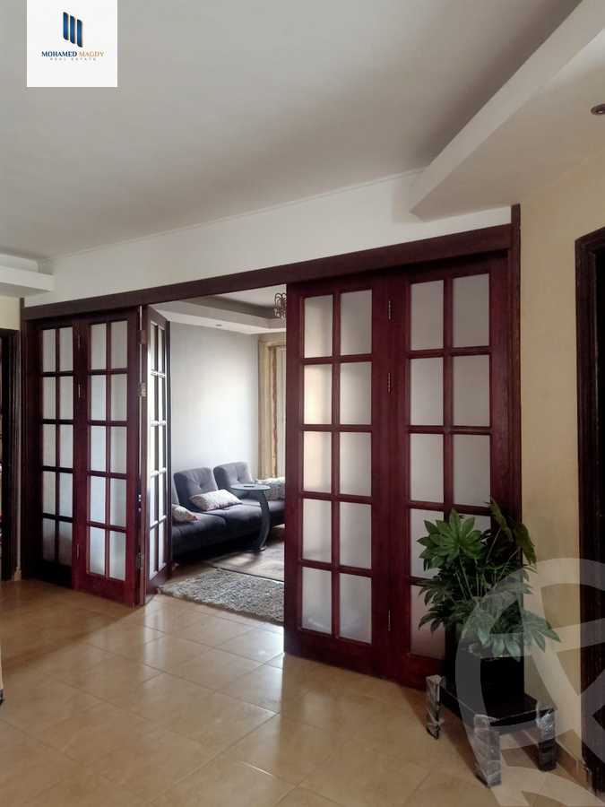https://aqarmap.com.eg/en/listing/5692549-for-sale-cairo-el-sheikh-zayed-city-compounds-el-yasmeen-compound