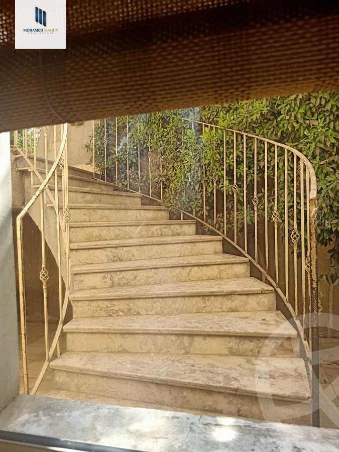 https://aqarmap.com.eg/en/listing/5692549-for-sale-cairo-el-sheikh-zayed-city-compounds-el-yasmeen-compound