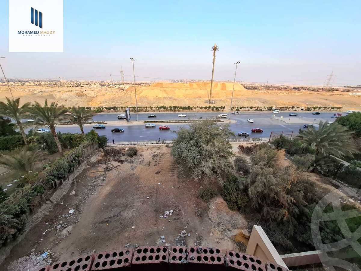 https://aqarmap.com.eg/en/listing/5692662-for-sale-cairo-6th-of-october-featured-neighborhood-fourth-touristic-village-mahmoud-sami-el-baroudi-st