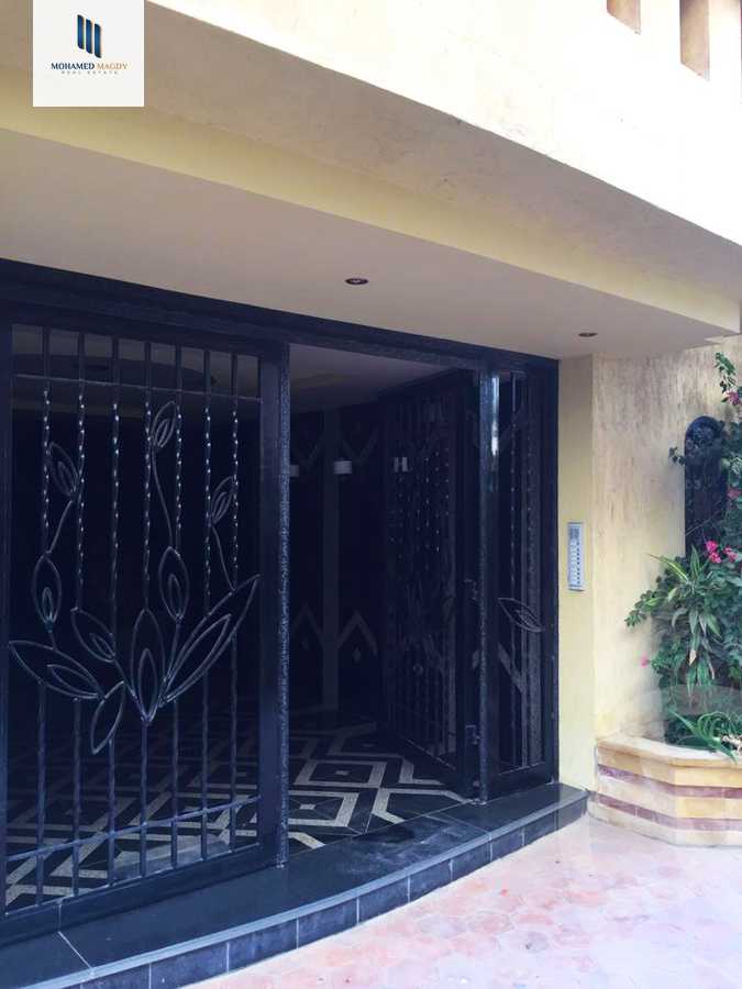 https://aqarmap.com.eg/en/listing/5692681-for-sale-cairo-6th-of-october-featured-neighborhood-sixth-touristic-village-sameh-gado-st