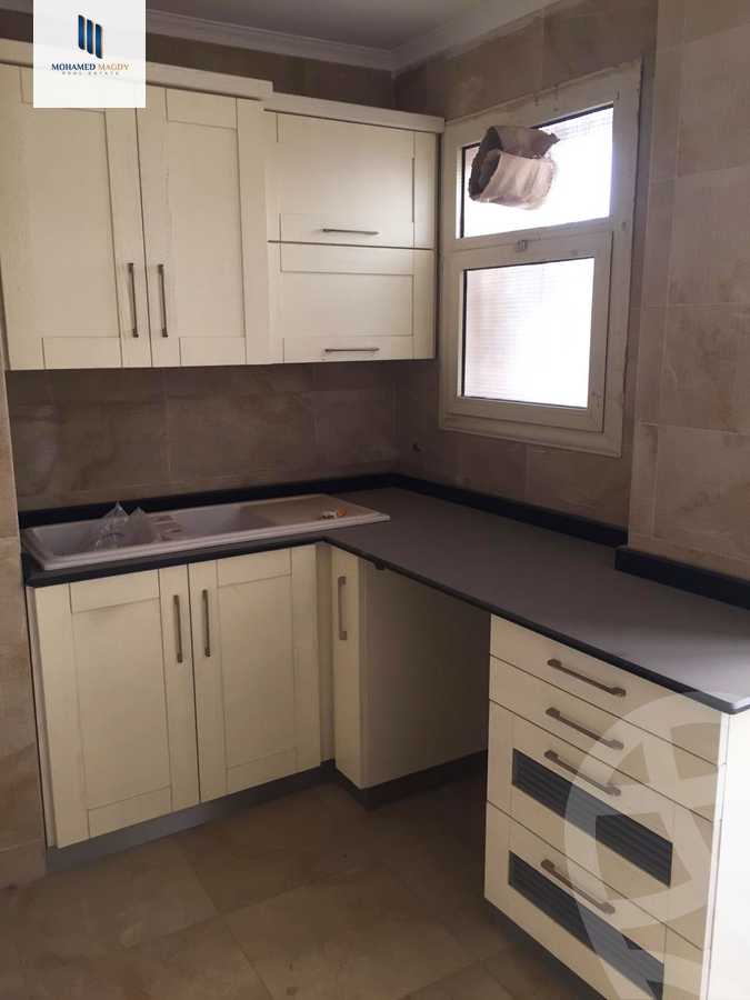 https://aqarmap.com.eg/en/listing/5692681-for-sale-cairo-6th-of-october-featured-neighborhood-sixth-touristic-village-sameh-gado-st