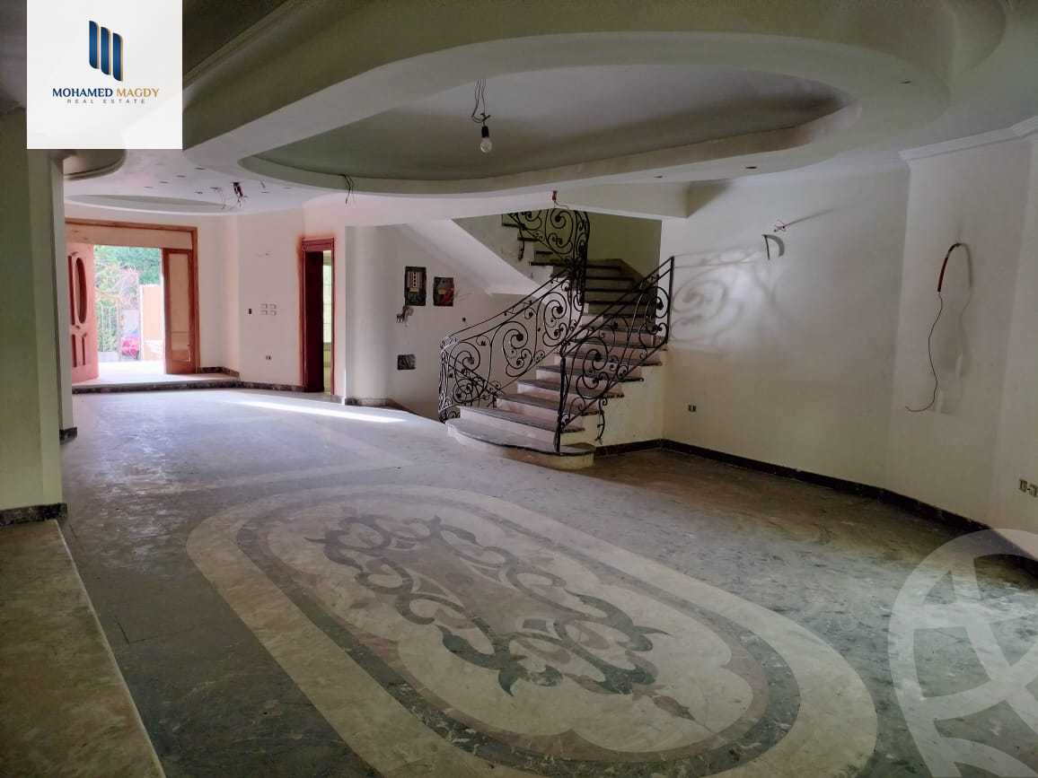 https://aqarmap.com.eg/en/listing/5692696-for-sale-cairo-el-sheikh-zayed-city-compounds-el-yasmeen-compound