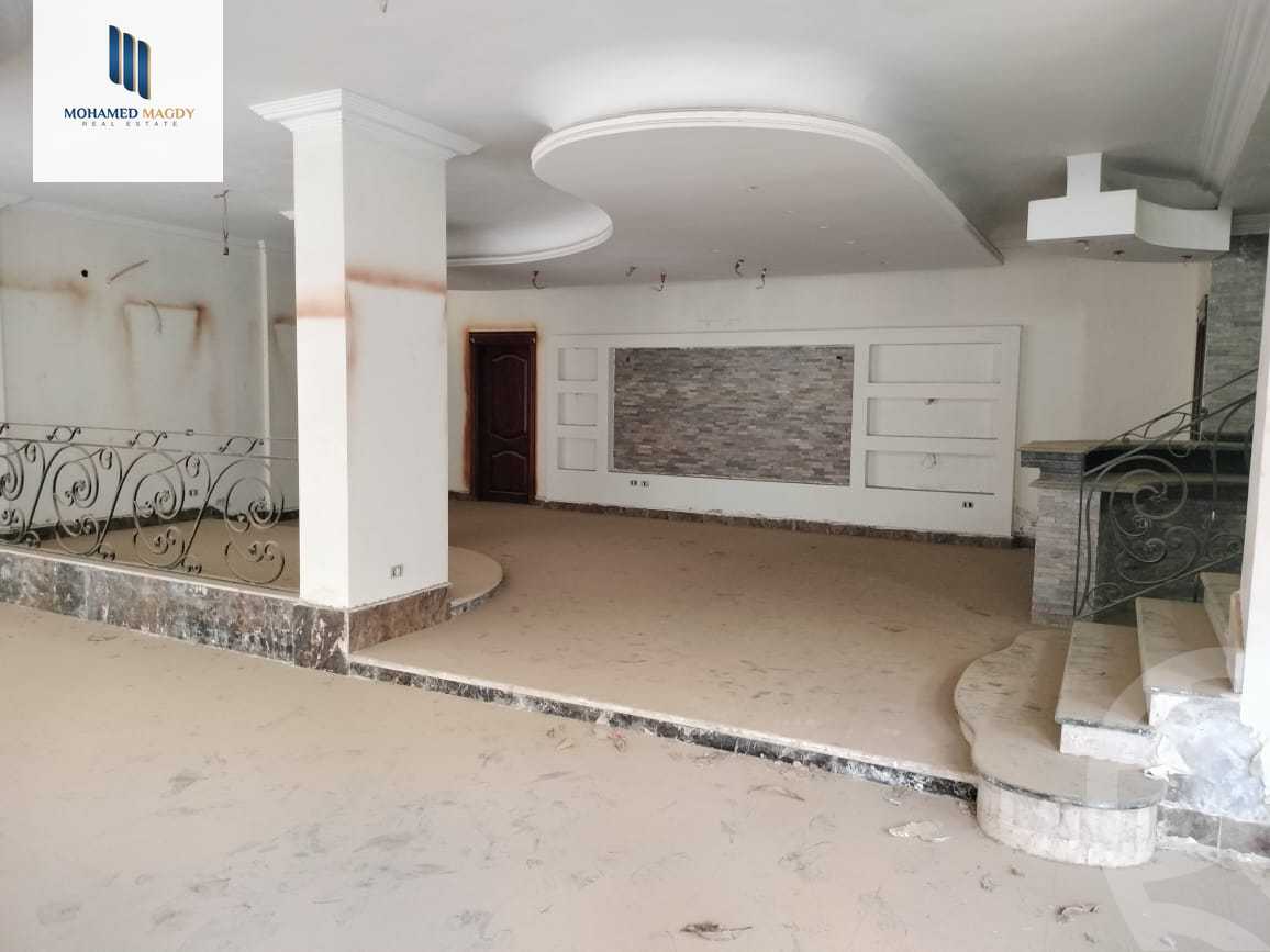https://aqarmap.com.eg/en/listing/5692696-for-sale-cairo-el-sheikh-zayed-city-compounds-el-yasmeen-compound
