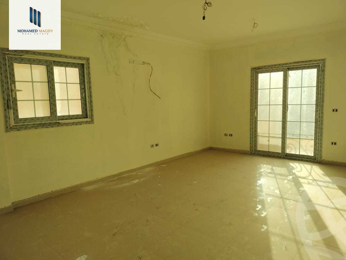 https://aqarmap.com.eg/en/listing/5692696-for-sale-cairo-el-sheikh-zayed-city-compounds-el-yasmeen-compound