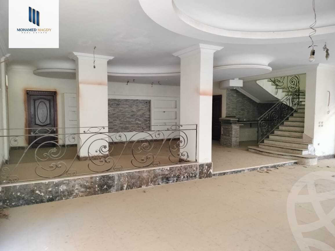 https://aqarmap.com.eg/en/listing/5692696-for-sale-cairo-el-sheikh-zayed-city-compounds-el-yasmeen-compound