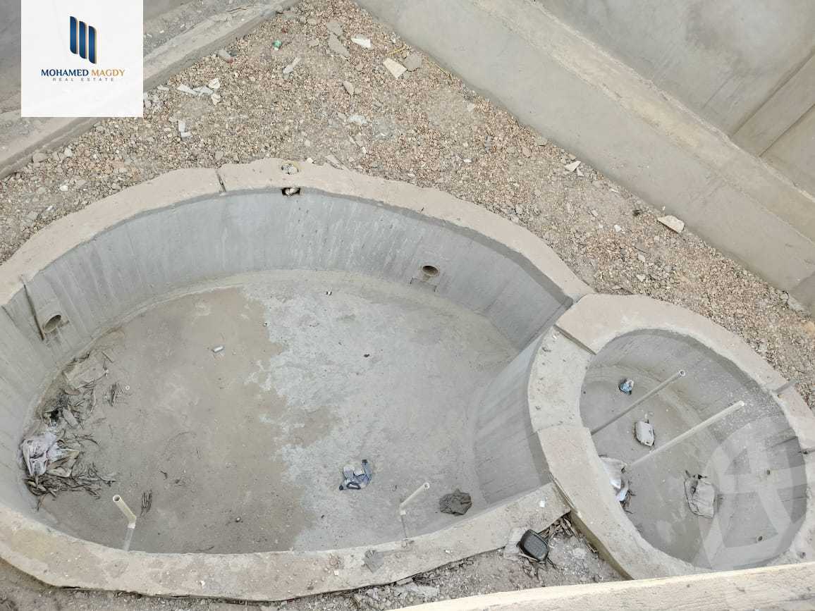 https://aqarmap.com.eg/en/listing/5692696-for-sale-cairo-el-sheikh-zayed-city-compounds-el-yasmeen-compound