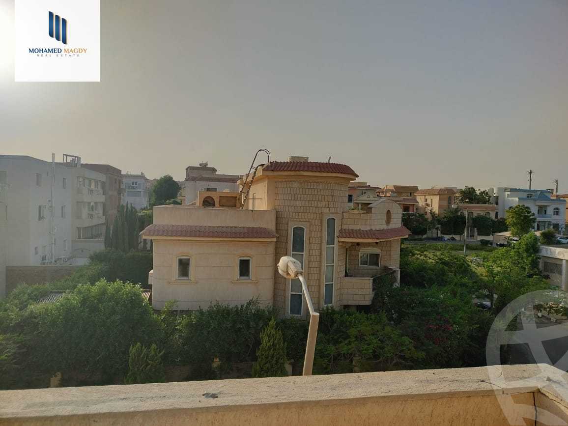 https://aqarmap.com.eg/en/listing/5692696-for-sale-cairo-el-sheikh-zayed-city-compounds-el-yasmeen-compound