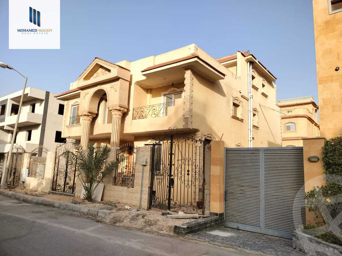 https://aqarmap.com.eg/en/listing/5692696-for-sale-cairo-el-sheikh-zayed-city-compounds-el-yasmeen-compound