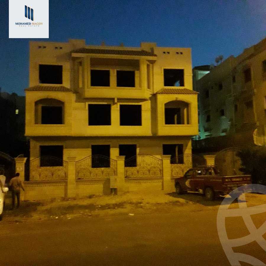 https://aqarmap.com.eg/en/listing/5695296-for-sale-cairo-el-sheikh-zayed-city-el-hay-el-thaleth-ashaer