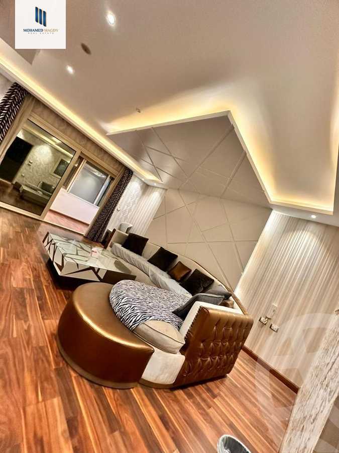 https://aqarmap.com.eg/en/listing/5695329-for-sale-cairo-el-sheikh-zayed-city-el-hay-el-thaleth-ashaer-area-4