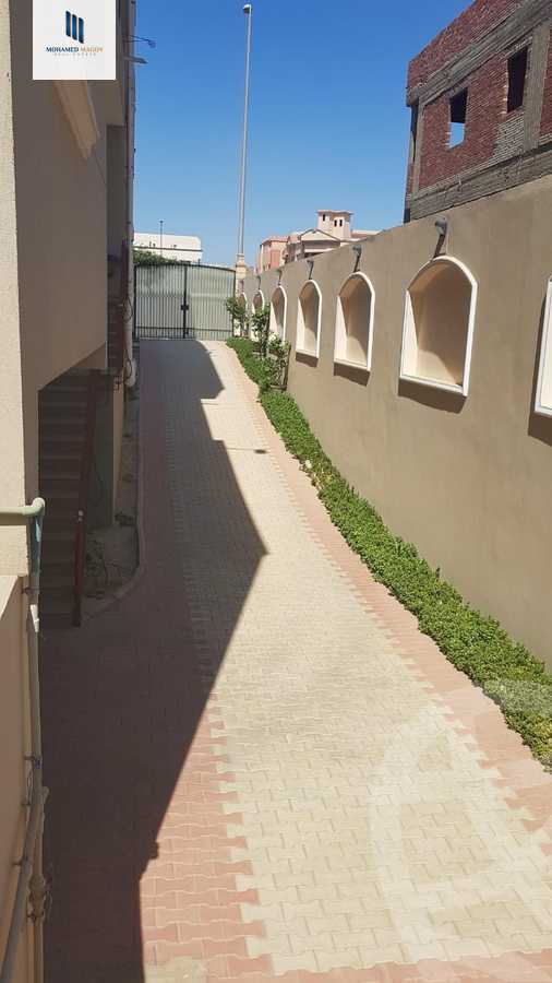 https://aqarmap.com.eg/en/listing/5695460-for-sale-cairo-el-sheikh-zayed-city-el-hay-eltaseaa-area-1-el-bostan-st
