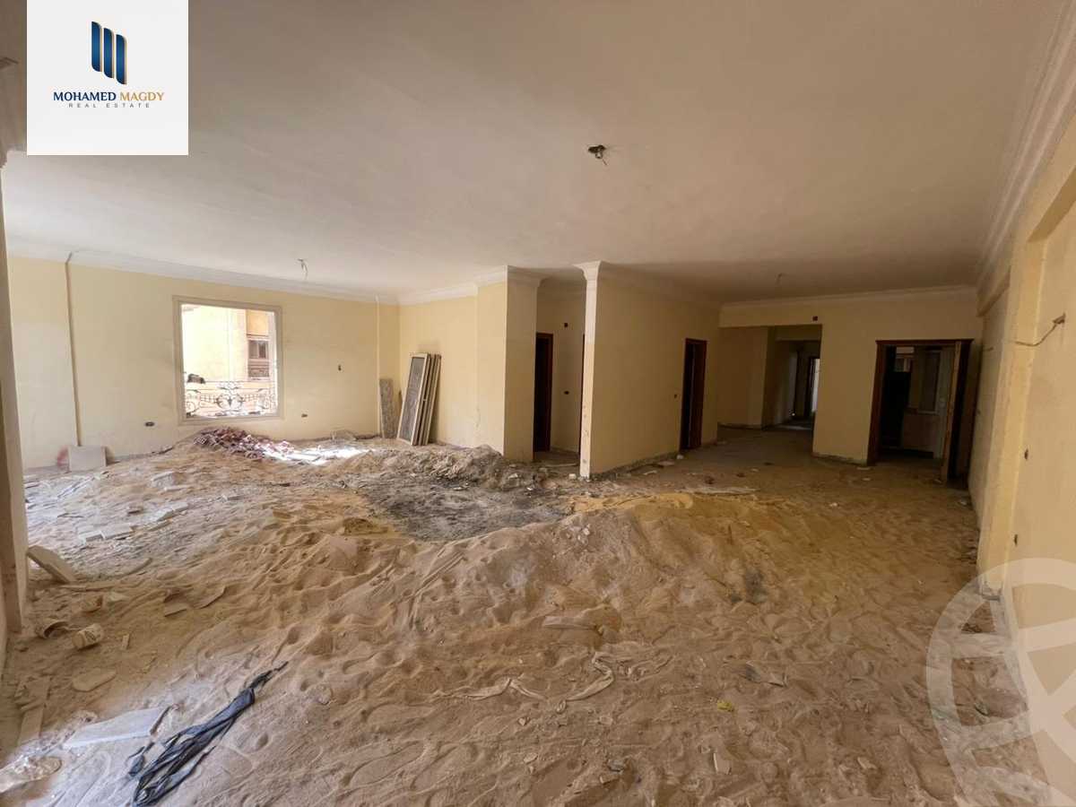 https://aqarmap.com.eg/en/listing/5710698-for-sale-cairo-6th-of-october-featured-neighborhood-sixth-touristic-village-sameh-gado-st