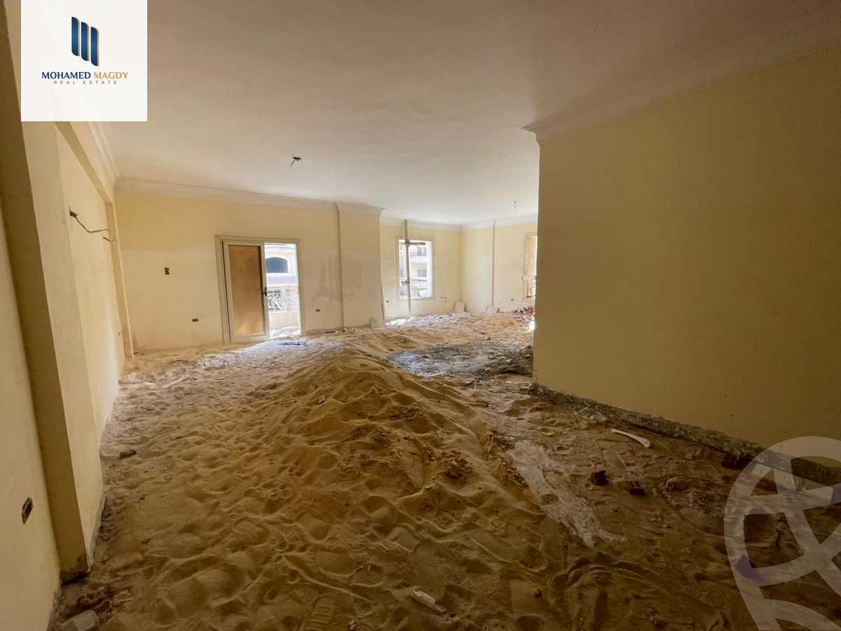 https://aqarmap.com.eg/en/listing/5710698-for-sale-cairo-6th-of-october-featured-neighborhood-sixth-touristic-village-sameh-gado-st