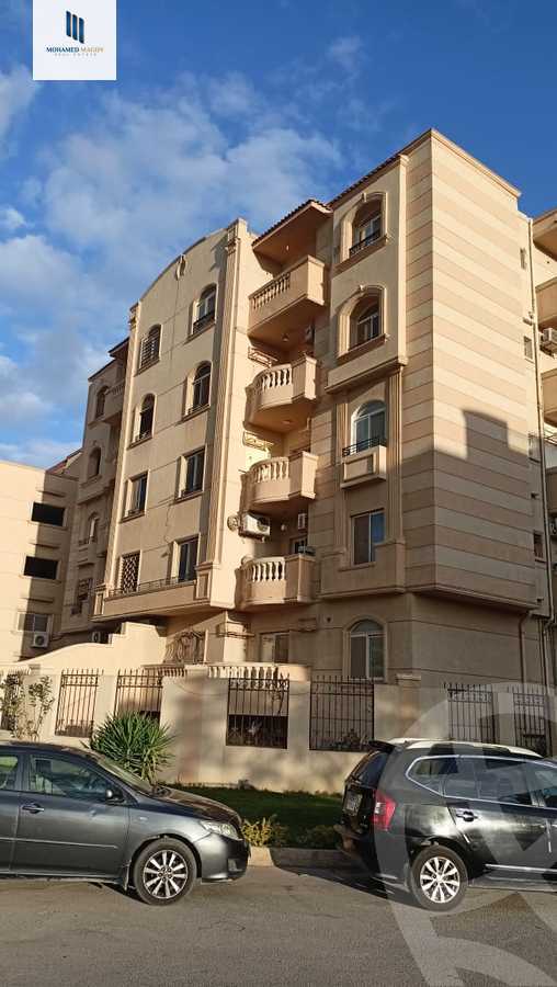 https://aqarmap.com.eg/en/listing/5710832-for-sale-cairo-6th-of-october-featured-neighborhood-fourth-touristic-village-mohamed-ali-gharib-st