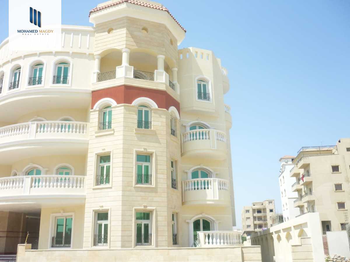 https://aqarmap.com.eg/en/listing/5710892-for-sale-cairo-6th-of-october-featured-neighborhood-fourth-touristic-village-mohamed-ali-gharib-st