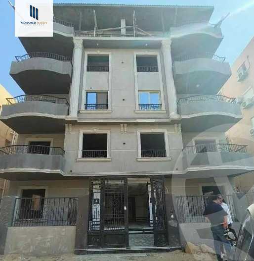 https://aqarmap.com.eg/en/listing/5710889-for-sale-cairo-6th-of-october-featured-neighborhood-fourth-touristic-village-mahmoud-sami-el-baroudi-st