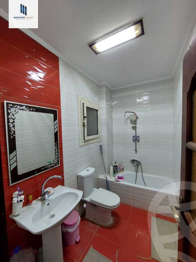 https://aqarmap.com.eg/en/listing/5710934-for-sale-cairo-6th-of-october-featured-neighborhood-fourth-touristic-village-dr-ezz-el-din-eissa-st