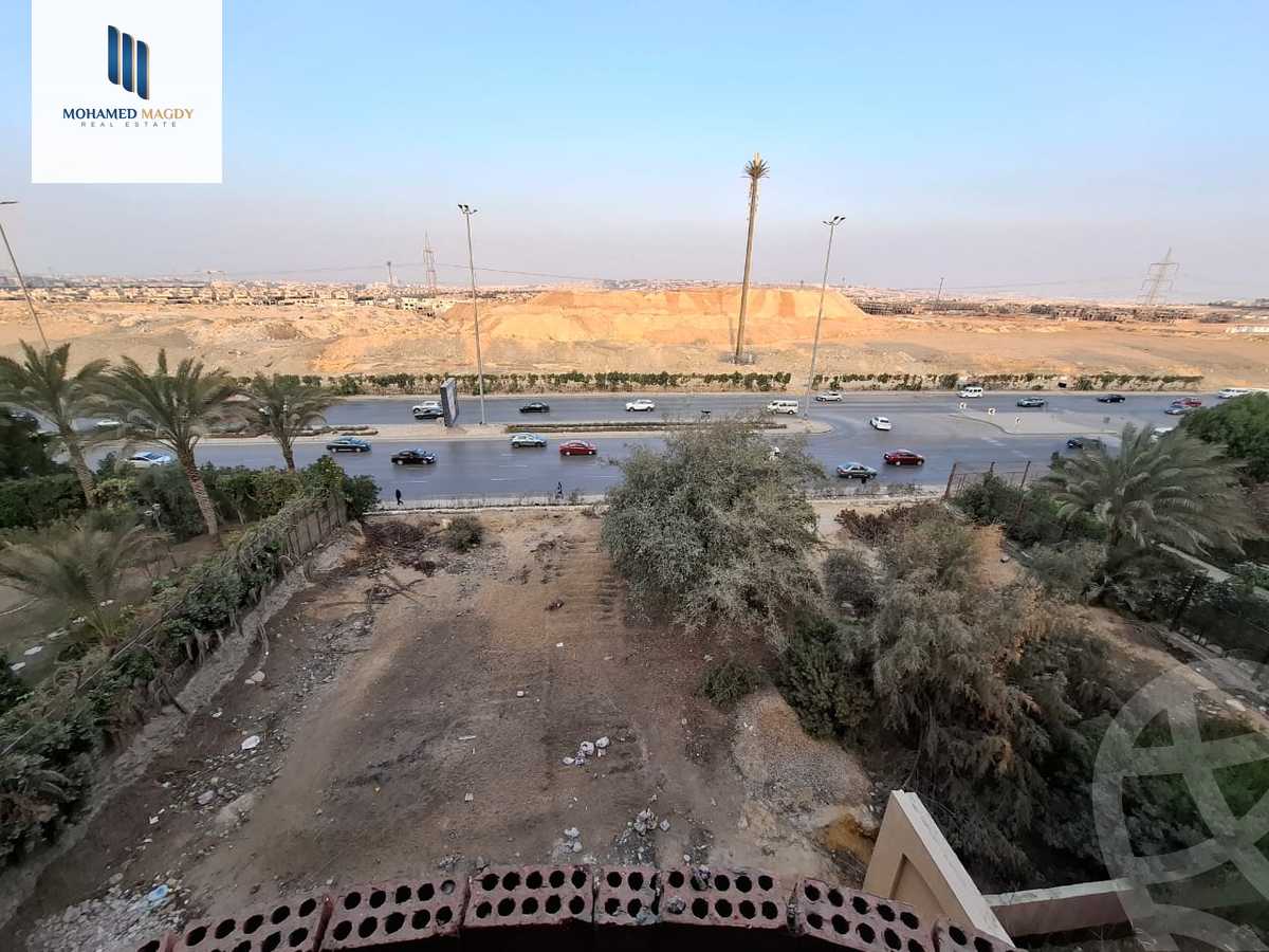 https://aqarmap.com.eg/ar/listing/5711019-for-sale-cairo-6th-of-october-featured-neighborhood-fourth-touristic-village-mahmoud-sami-el-baroudi-st