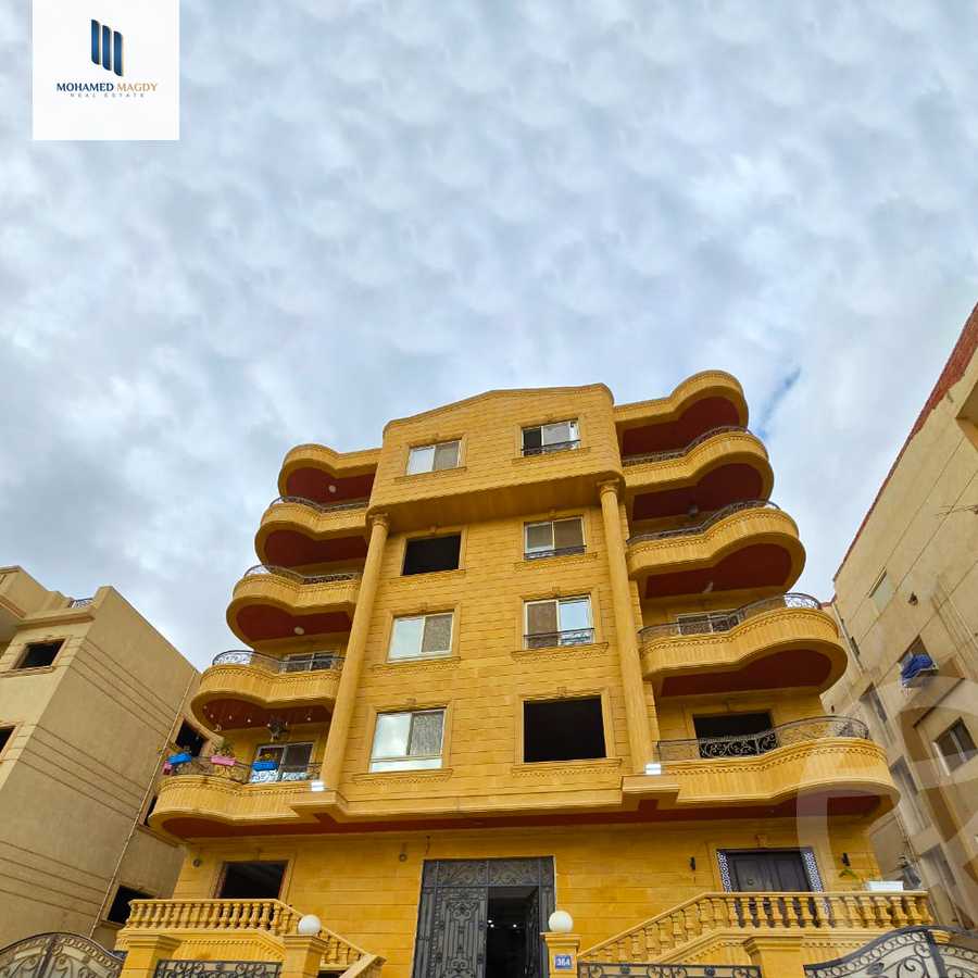 https://aqarmap.com.eg/en/listing/5711031-for-sale-cairo-6th-of-october-featured-neighborhood-fourth-touristic-village-mahmoud-sami-el-baroudi-st