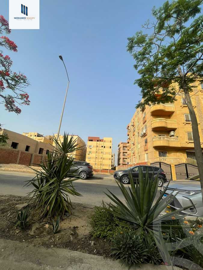 https://aqarmap.com.eg/en/listing/5711198-for-sale-cairo-6th-of-october-featured-neighborhood-fourth-touristic-village-mahmoud-sami-el-baroudi-st