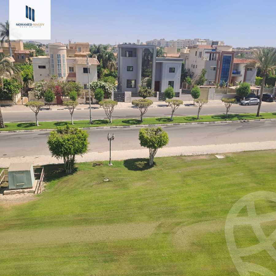 https://aqarmap.com.eg/ar/listing/5723703-for-sale-cairo-el-sheikh-zayed-city-compounds-beverly-hills