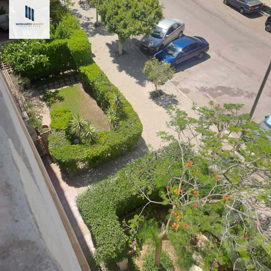https://aqarmap.com.eg/ar/listing/5723703-for-sale-cairo-el-sheikh-zayed-city-compounds-beverly-hills