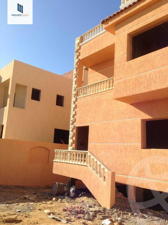 https://aqarmap.com.eg/en/listing/5734145-for-sale-cairo-6th-of-october-compounds-dream-land-flower-resort