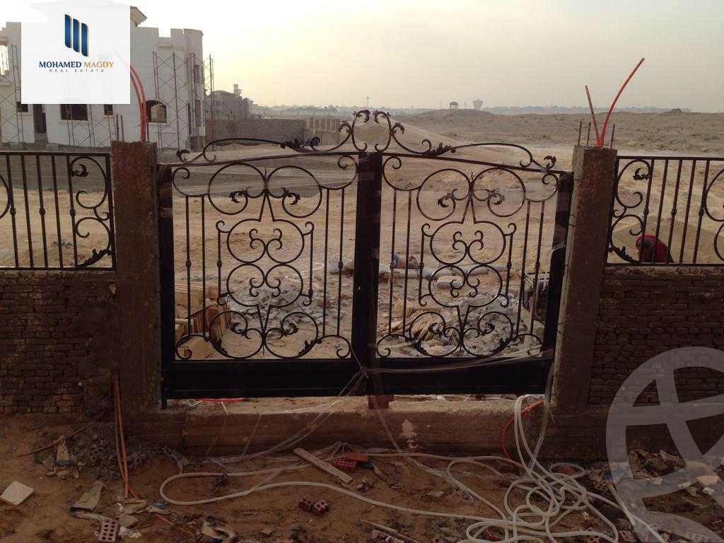 https://aqarmap.com.eg/en/listing/5734145-for-sale-cairo-6th-of-october-compounds-dream-land-flower-resort