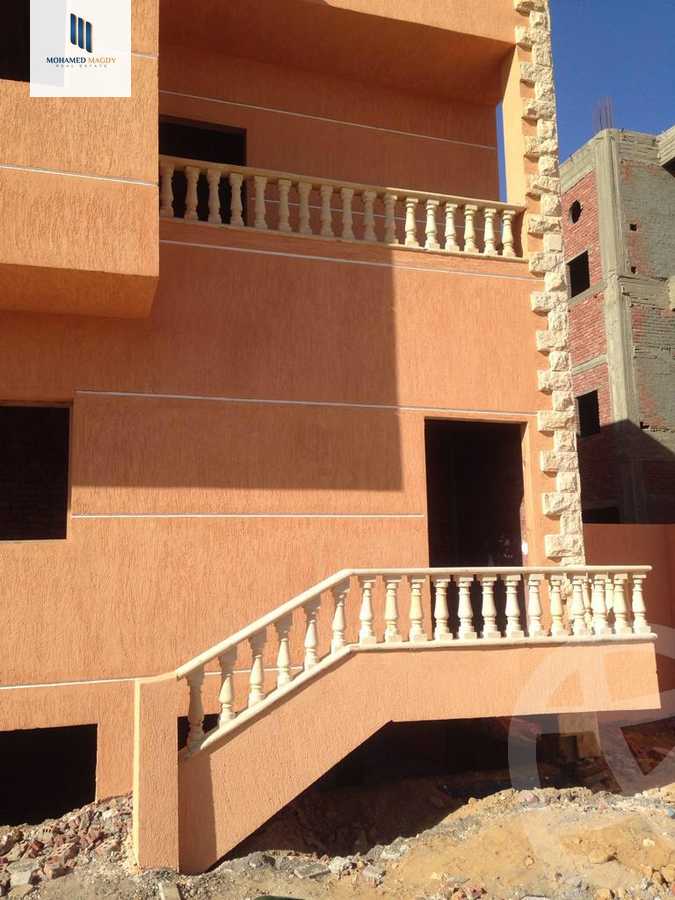 https://aqarmap.com.eg/en/listing/5734145-for-sale-cairo-6th-of-october-compounds-dream-land-flower-resort