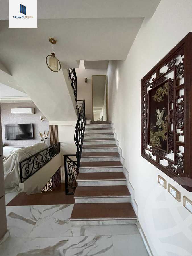 https://aqarmap.com.eg/ar/listing/5737232-for-sale-cairo-6th-of-october-compounds-reem-residence
