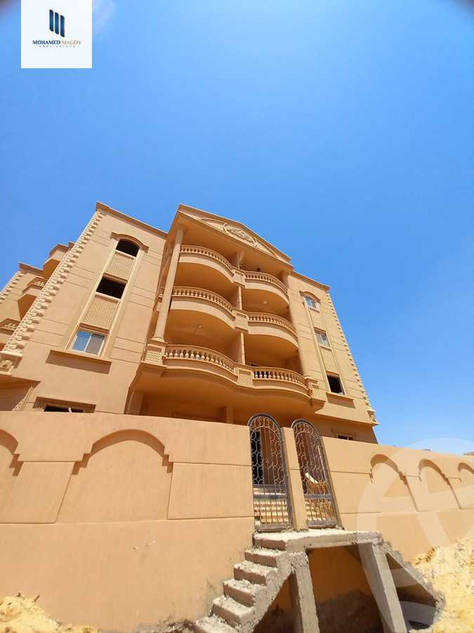 https://aqarmap.com.eg/en/listing/5747055-for-sale-cairo-6th-of-october-el-tawsaat-el-shamalya-hy-2000-qt