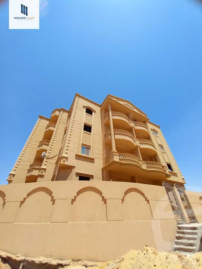https://aqarmap.com.eg/en/listing/5747055-for-sale-cairo-6th-of-october-el-tawsaat-el-shamalya-hy-2000-qt