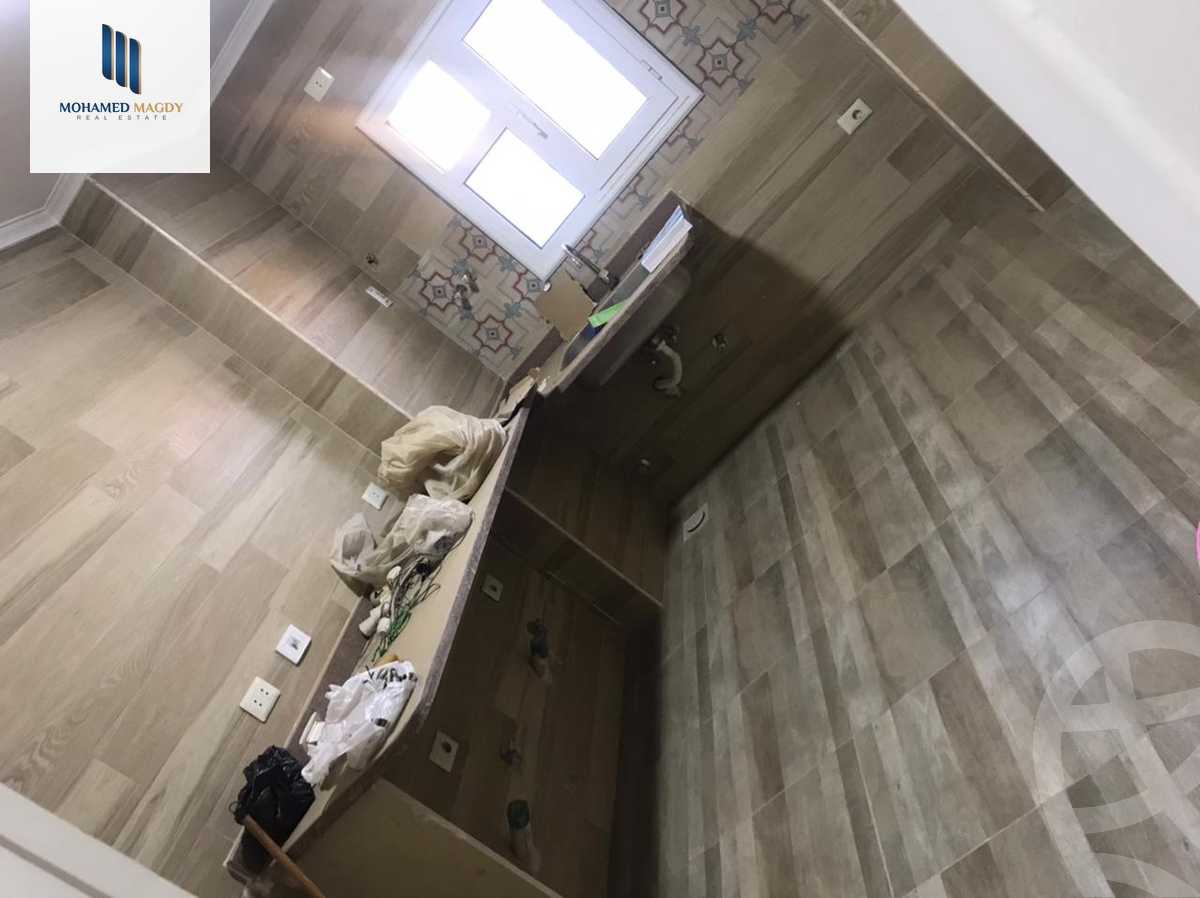 https://aqarmap.com.eg/en/listing/5751148-for-sale-cairo-el-sheikh-zayed-city-el-hay-elthamen-lhkm
