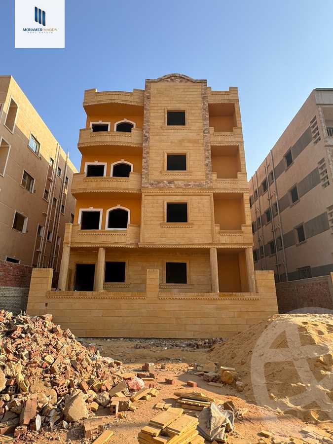 https://aqarmap.com.eg/en/listing/5751385-for-sale-cairo-6th-of-october-el-tawsaat-el-shamalya-hy-2000-qt