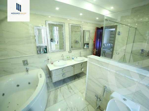 https://aqarmap.com.eg/en/listing/5751406-for-sale-cairo-el-sheikh-zayed-city-el-hay-elsabeaa-el-hekma