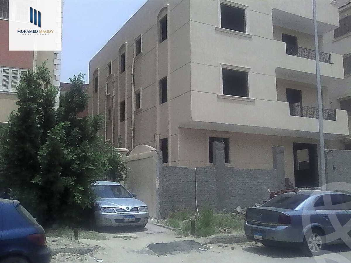 https://aqarmap.com.eg/en/listing/5751458-for-sale-cairo-el-sheikh-zayed-city-el-hay-el-hady-ashaer-area-1-street-10