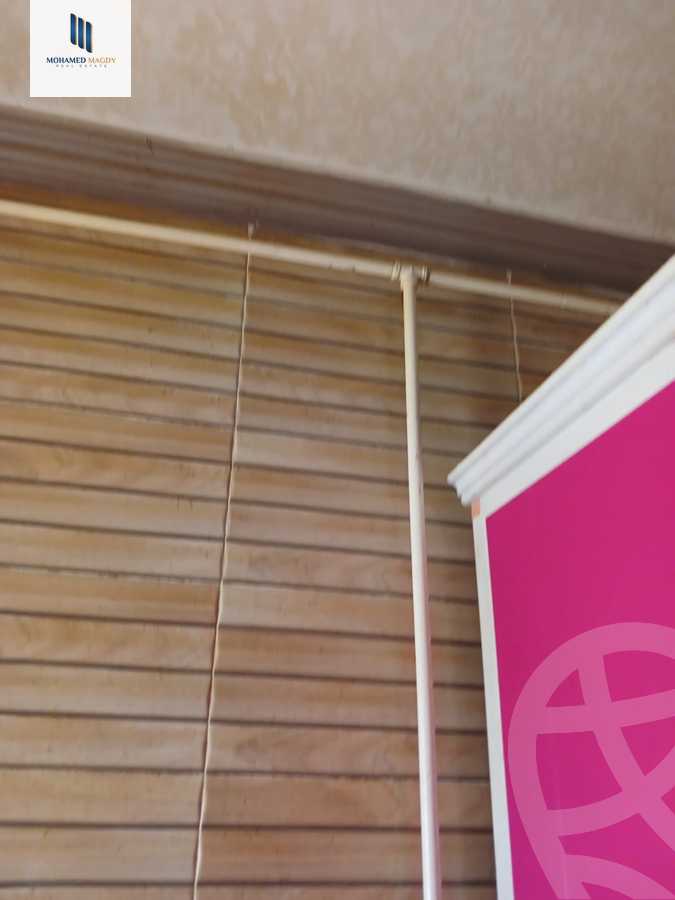 https://aqarmap.com.eg/ar/listing/5751473-for-sale-cairo-el-sheikh-zayed-city-el-hay-elasher-street-100