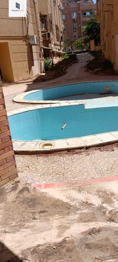 https://aqarmap.com.eg/ar/listing/5751473-for-sale-cairo-el-sheikh-zayed-city-el-hay-elasher-street-100