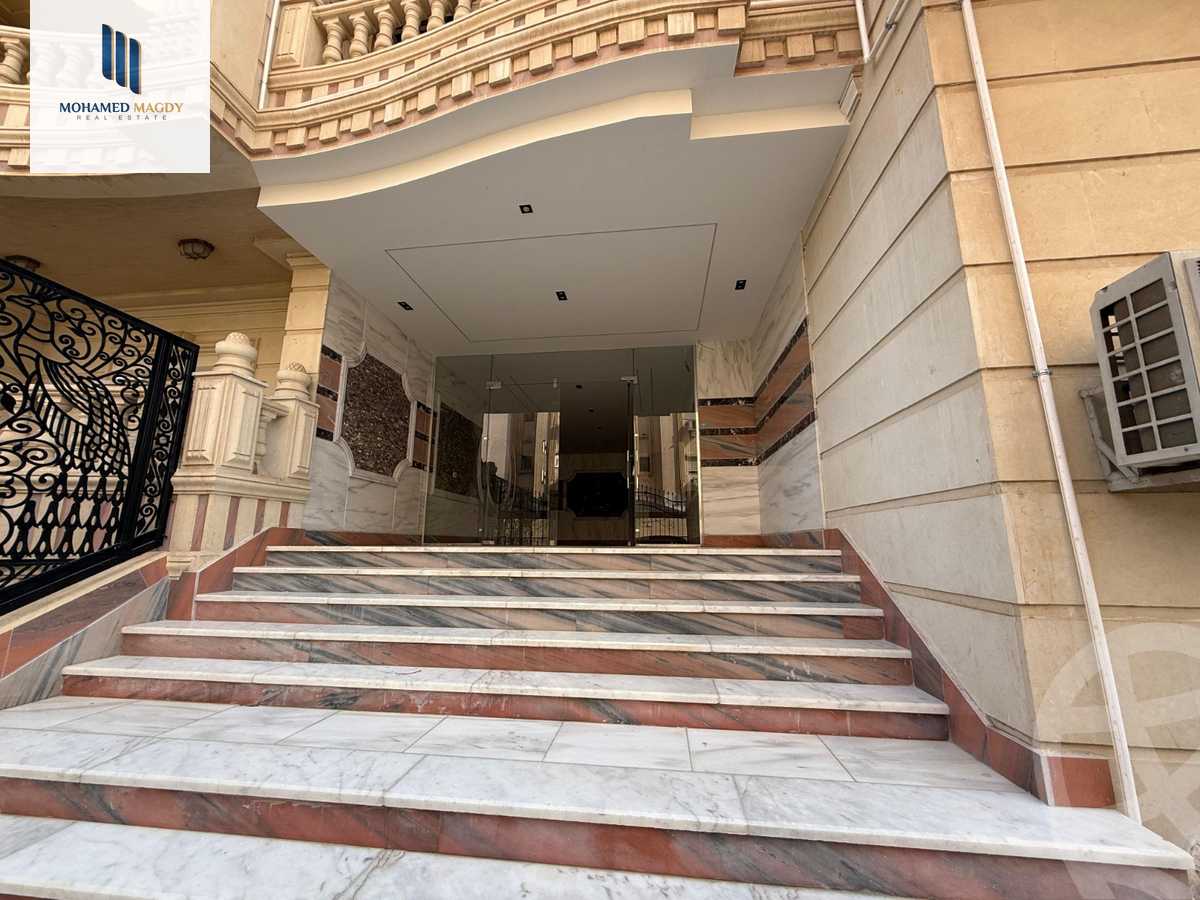 https://aqarmap.com.eg/en/listing/5751557-for-sale-cairo-6th-of-october-compounds-mena-garden-city