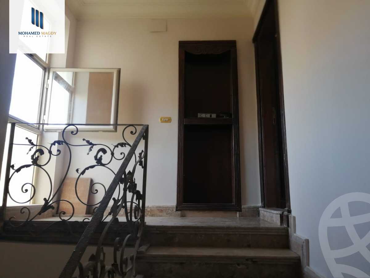 https://aqarmap.com.eg/en/listing/5751776-for-sale-cairo-el-sheikh-zayed-city-compounds-hadayek-el-mohandiseen