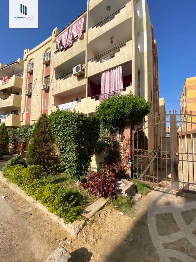 https://aqarmap.com.eg/en/listing/5752946-for-sale-cairo-el-sheikh-zayed-city-el-hay-el-hady-ashaer