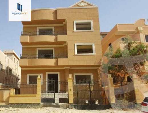 https://aqarmap.com.eg/en/listing/5753585-for-sale-cairo-6th-of-october-featured-neighborhood-first-touristic-village-el-shaheed-mohammed-abdul-latif-alshimi-st