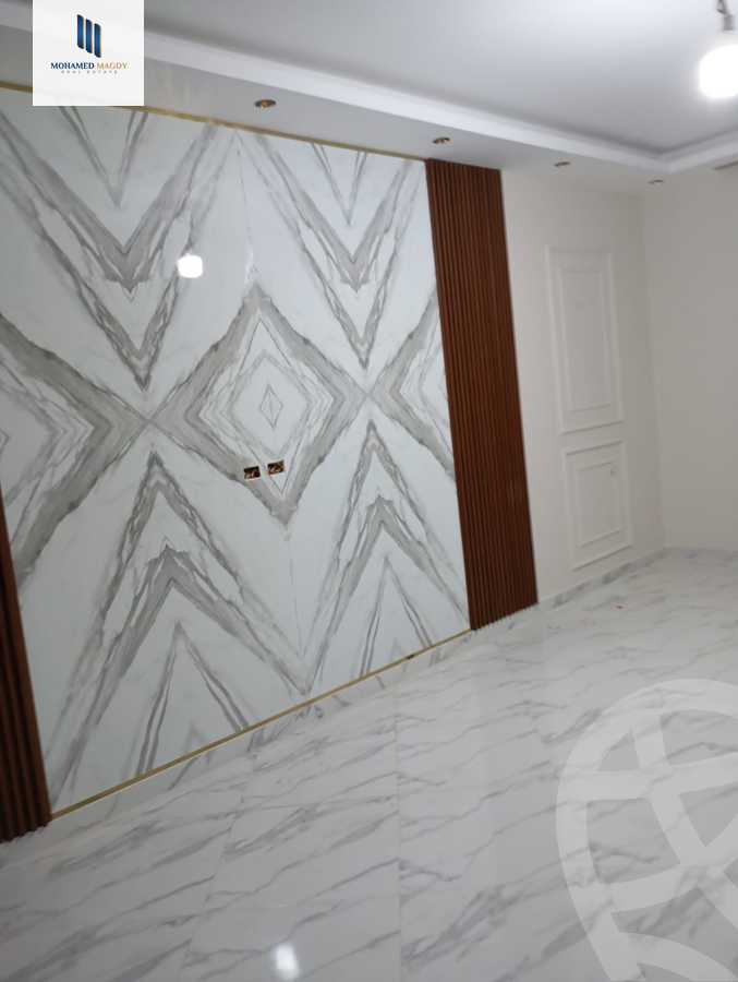 https://aqarmap.com.eg/ar/listing/5753590-for-sale-cairo-el-sheikh-zayed-city-compounds