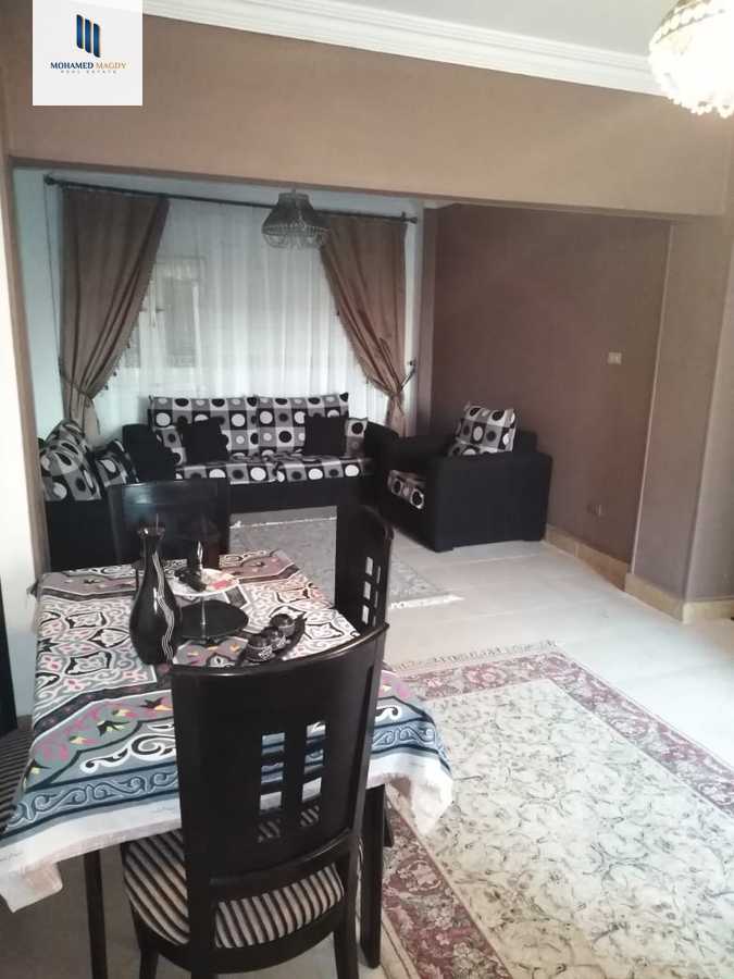 https://aqarmap.com.eg/ar/listing/5753670-for-sale-cairo-el-sheikh-zayed-city-el-hay-el-hady-ashaer-area-3-street-35