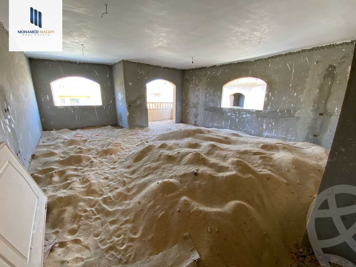 https://aqarmap.com.eg/ar/listing/5762993-for-sale-cairo-6th-of-october-featured-neighborhood-fourth-touristic-village-hussein-mohamed-nassar-st