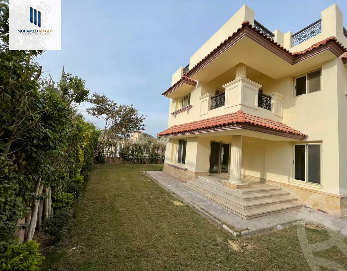 https://aqarmap.com.eg/ar/listing/5809638-for-sale-cairo-el-sheikh-zayed-city-compounds-royal-city