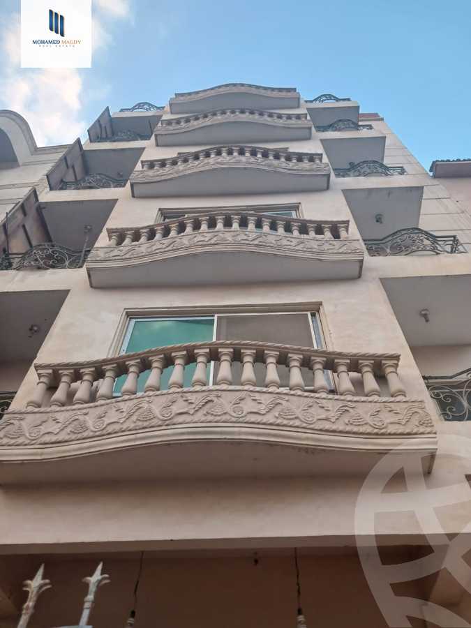 https://aqarmap.com.eg/en/listing/5809675-for-sale-cairo-6th-of-october-el-ahyaa-neighborhood-4th